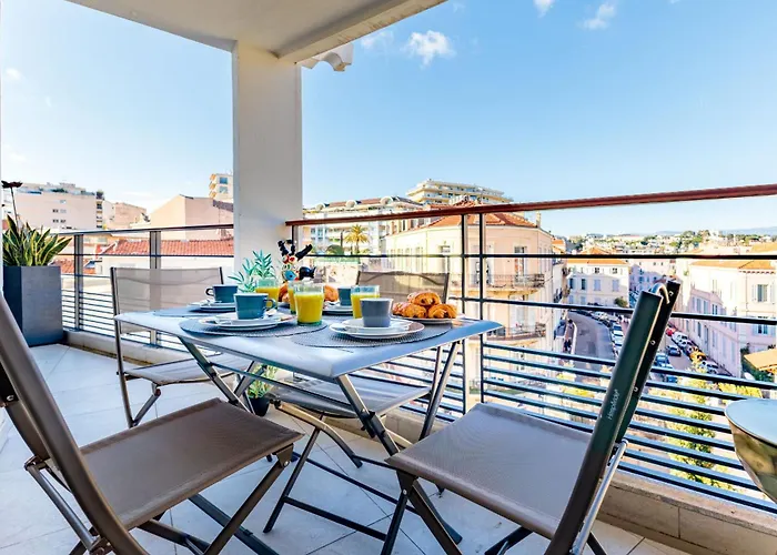 Lerins 401 By Halldis Apartment *