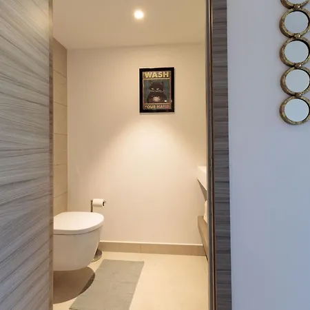 Lerins 401 By Halldis Cannes
