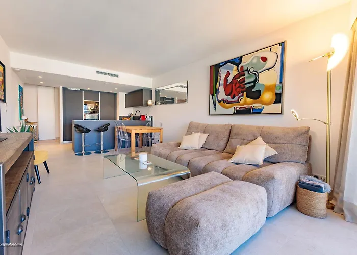 Lerins 401 By Halldis Appartement